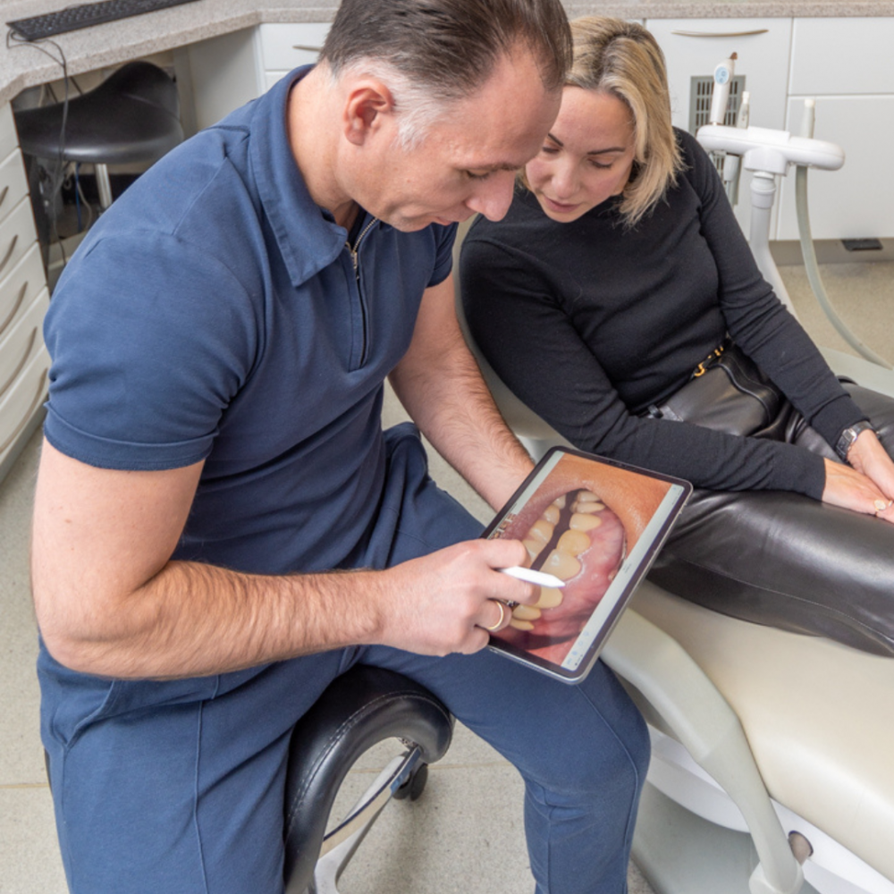 OUR ADVANCED DENTAL IMPLANTS